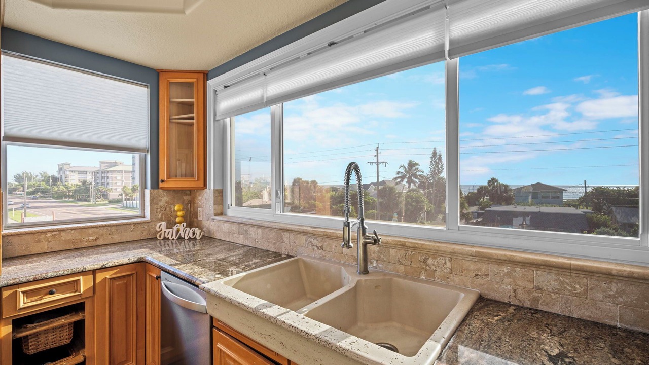 Photo of Kitchen in Crescent Beach