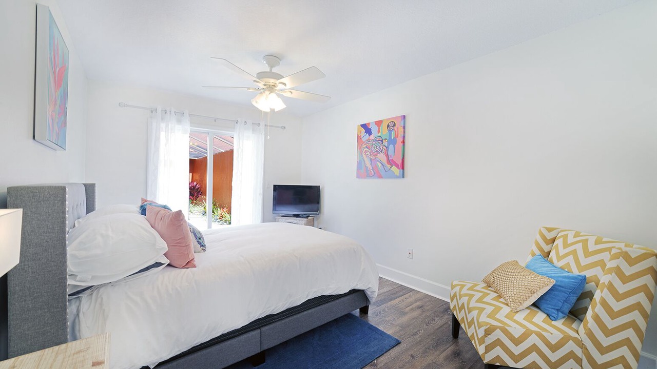 Photo of Bedroom in Rosemont
