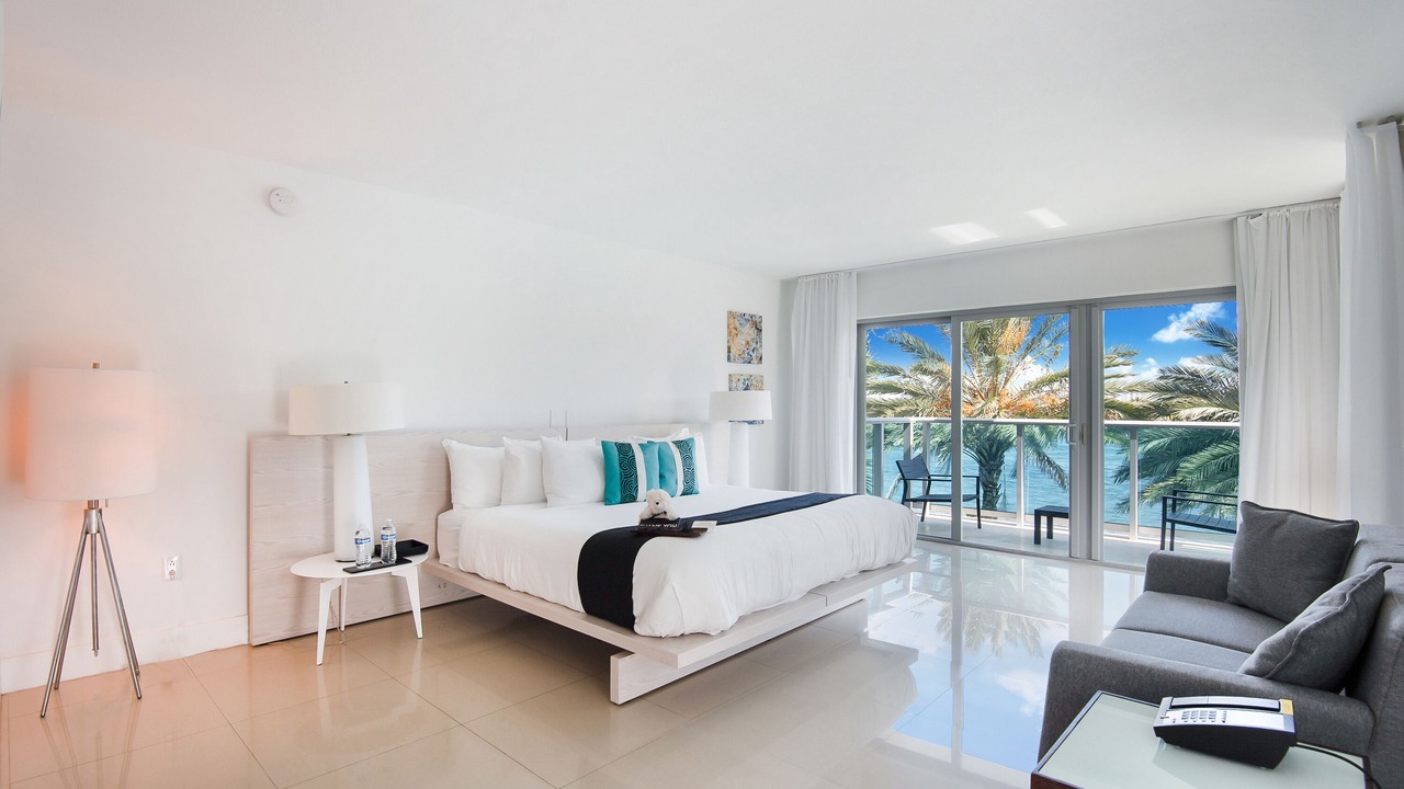 Photo of Bedroom in Bal Harbour
