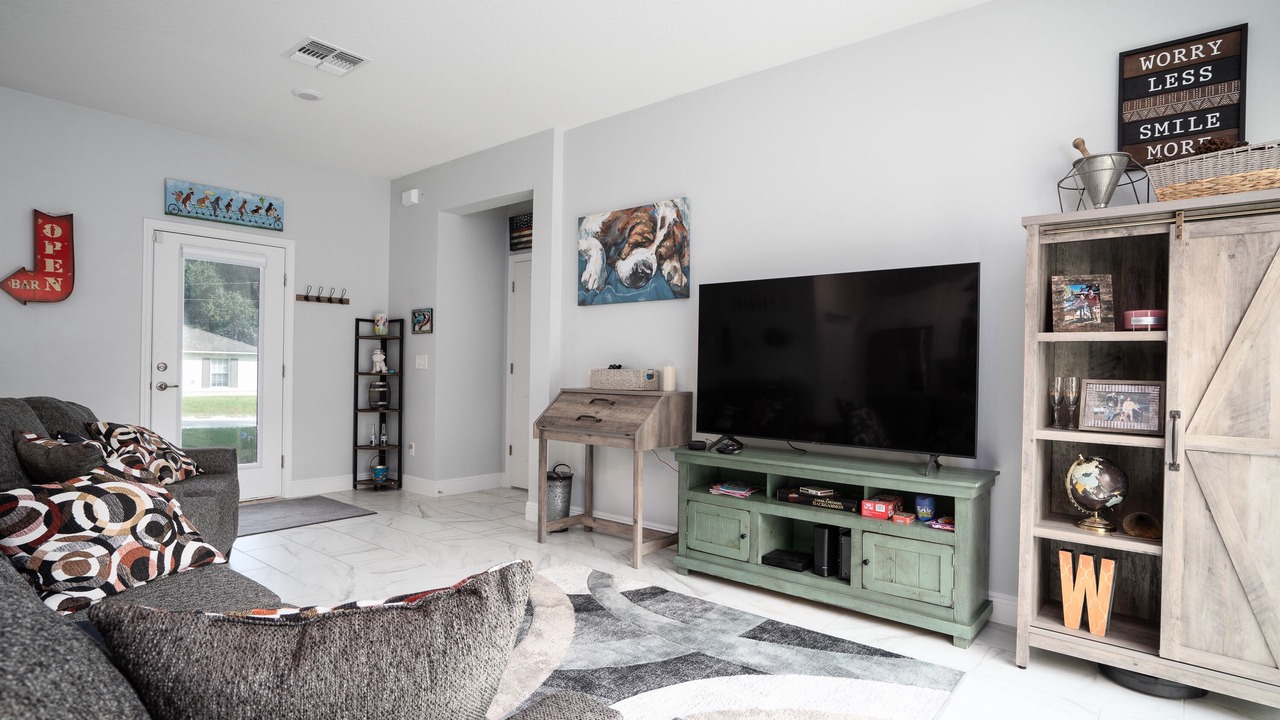 Photo of Livingroom in Orange City