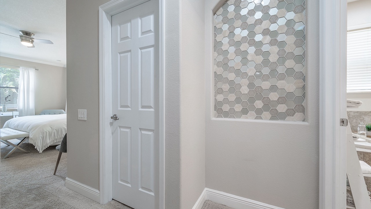 Photo of Bedroom in South Pinellas Community Council