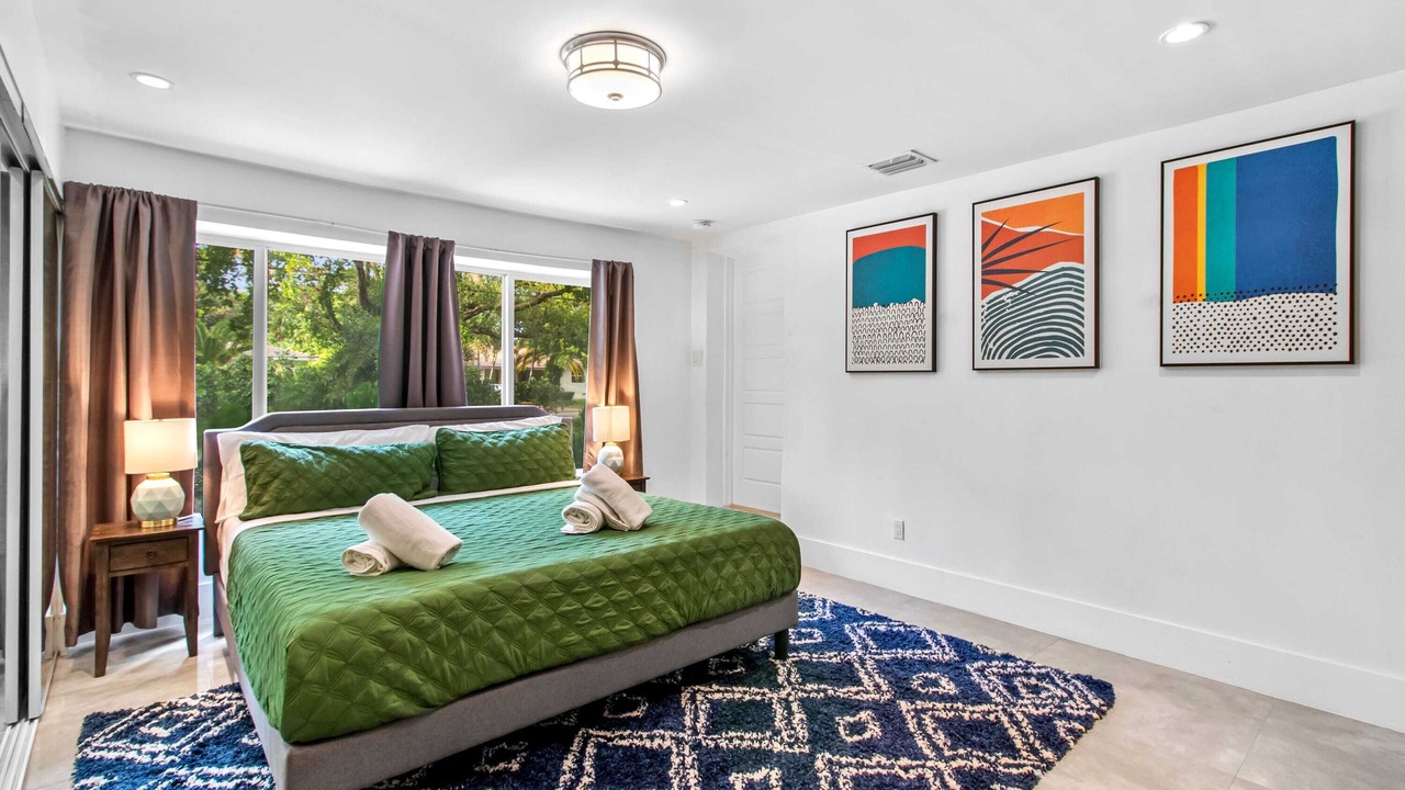 Photo of Bedroom in El Portal