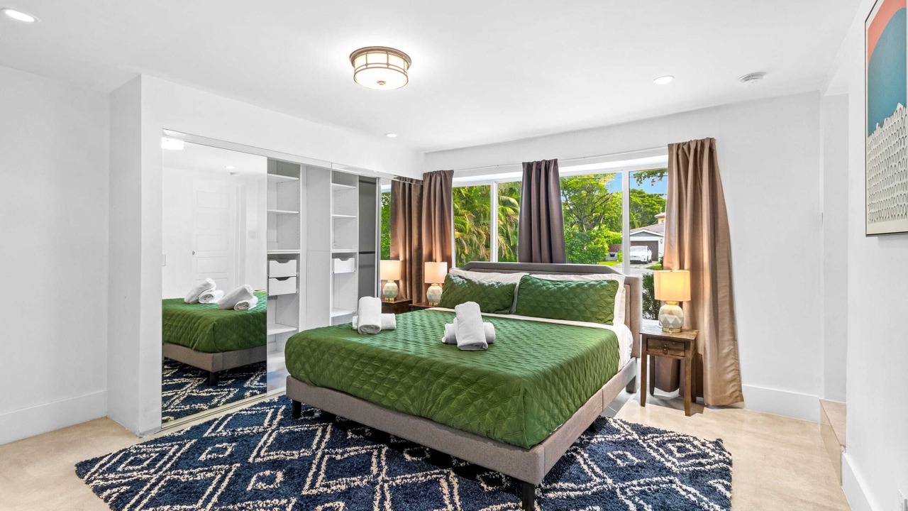 Photo of Bedroom in El Portal