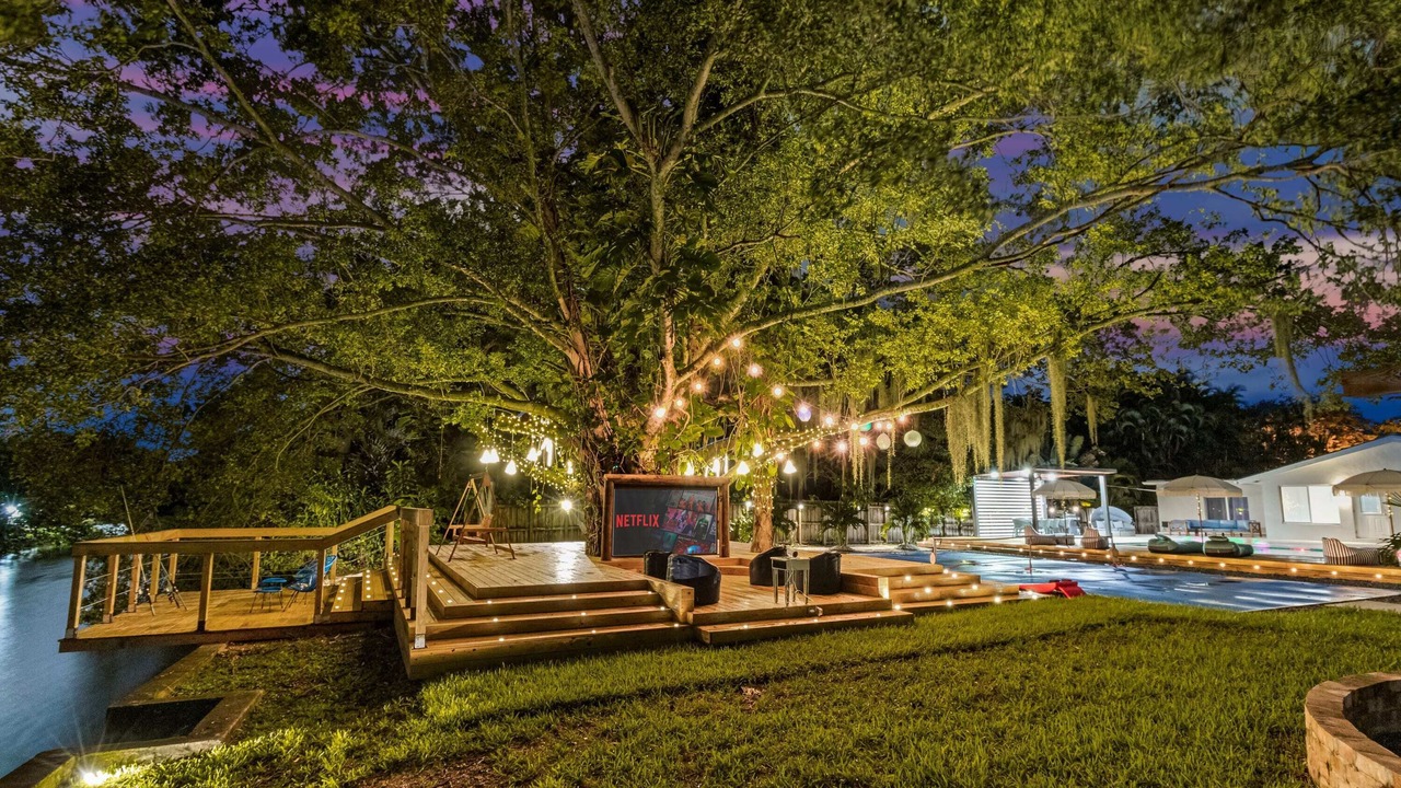 Photo of Outdoor in El Portal