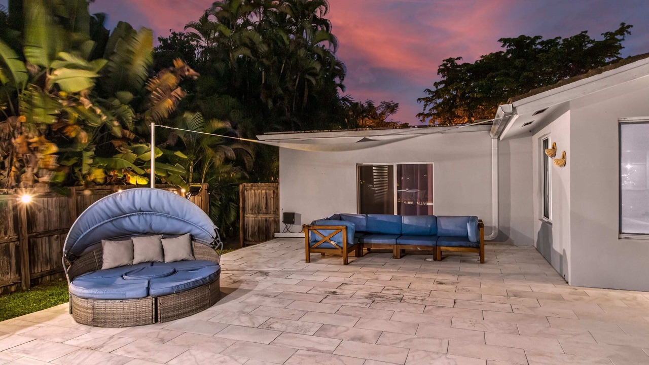 Photo of Patio Balcony in El Portal