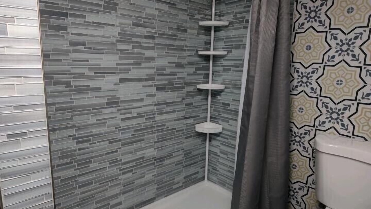 Photo of Bathroom in Arcadia Historic District