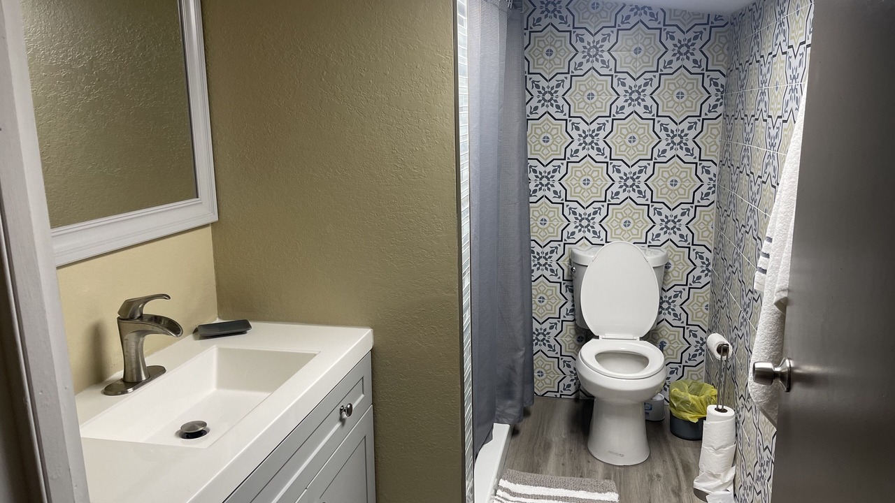 Photo of Bathroom in Arcadia Historic District