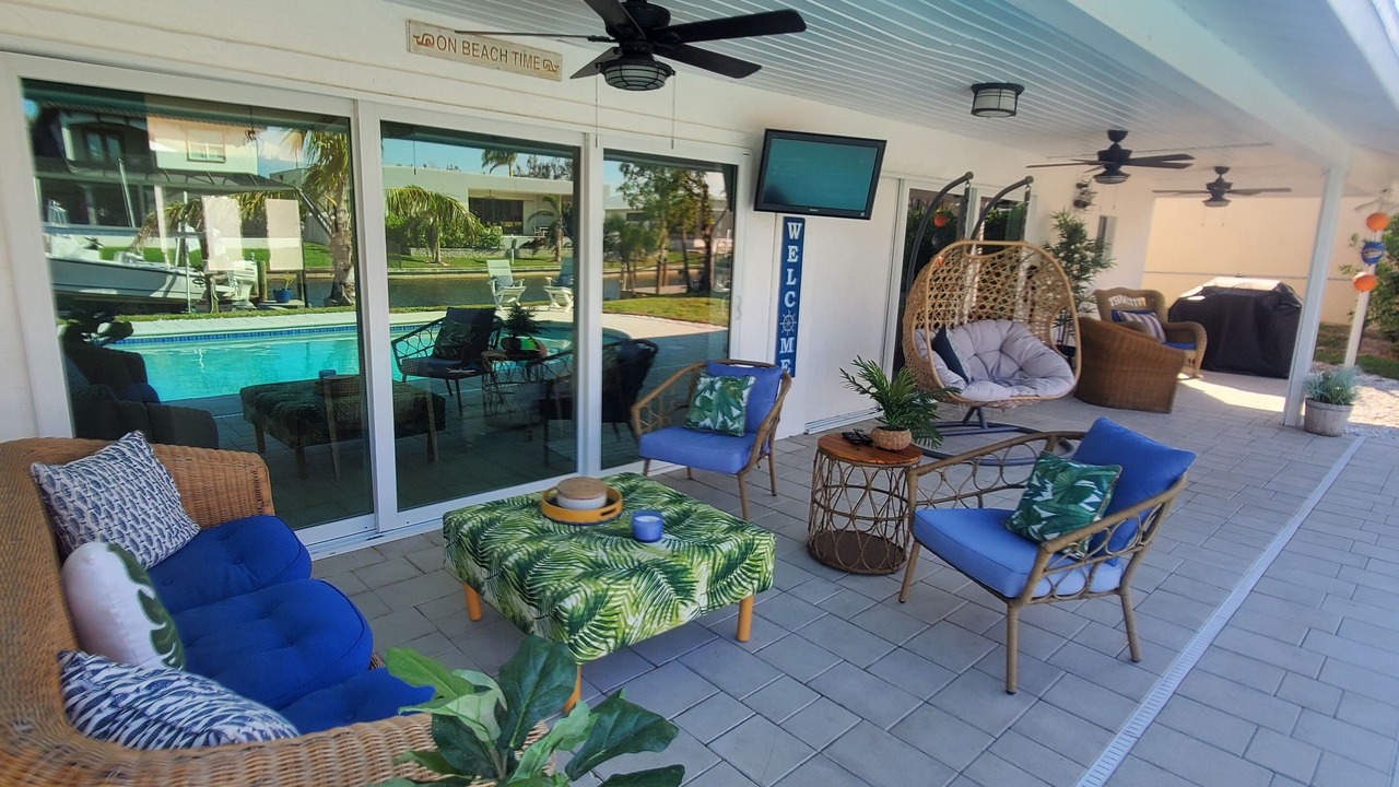 Photo of Patio Balcony in Yacht Club