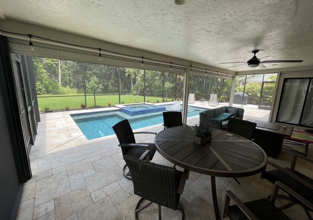 Photo of Outdoor in Fountain Lakes