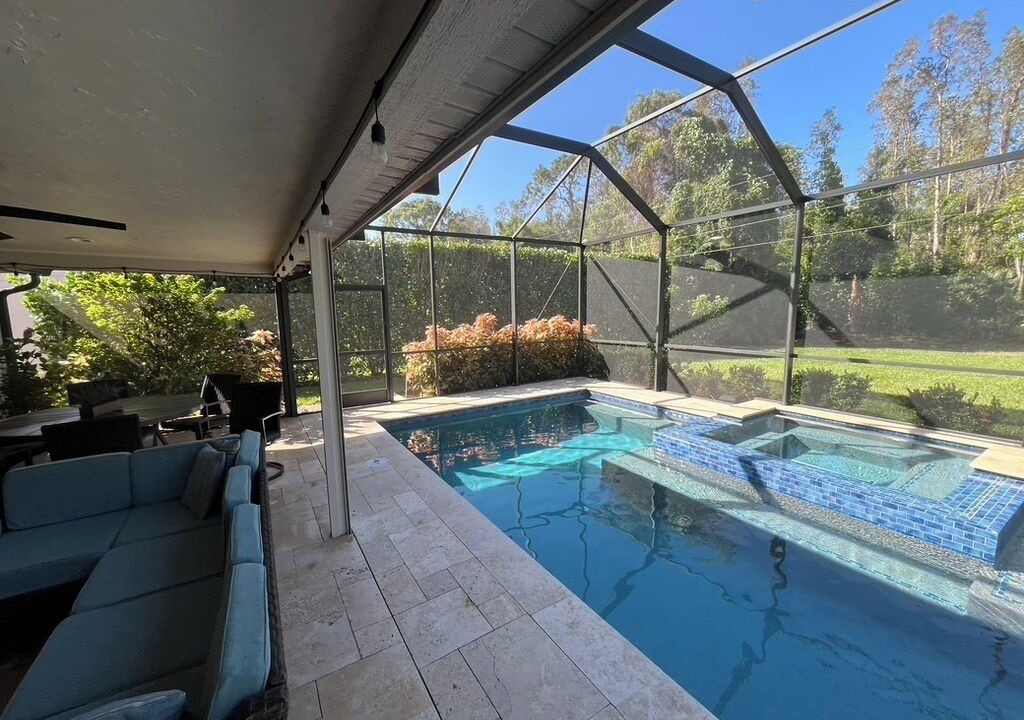 Photo of Outdoor in Fountain Lakes