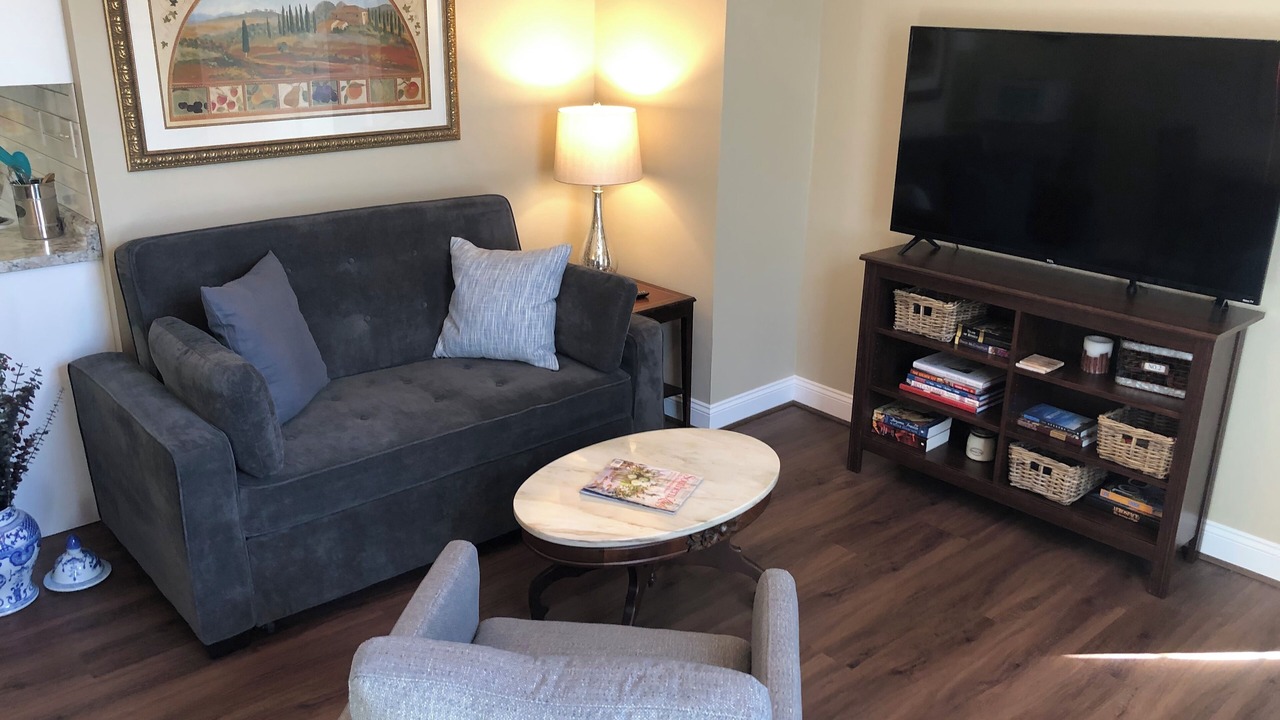 Photo of Livingroom in Tallahassee