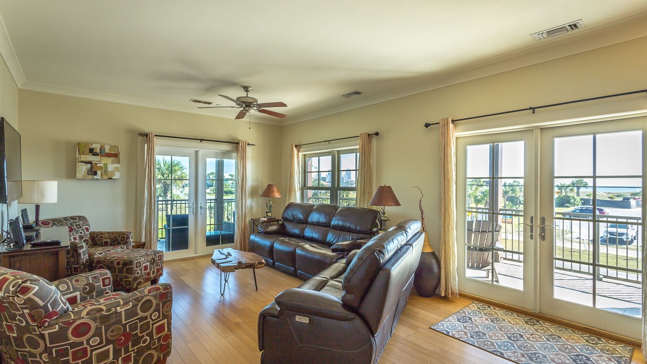 Photo of Livingroom in East End