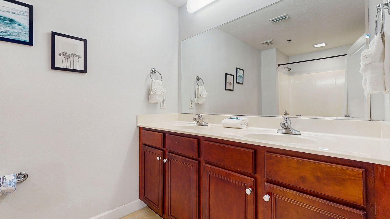 Photo of Bathroom in Waterside Village