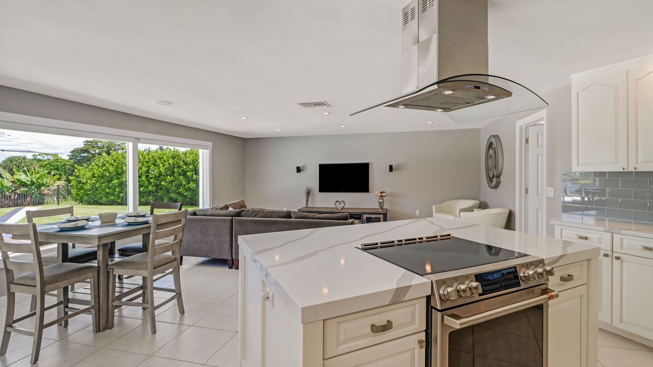 Photo of Kitchen in Palm River Estates