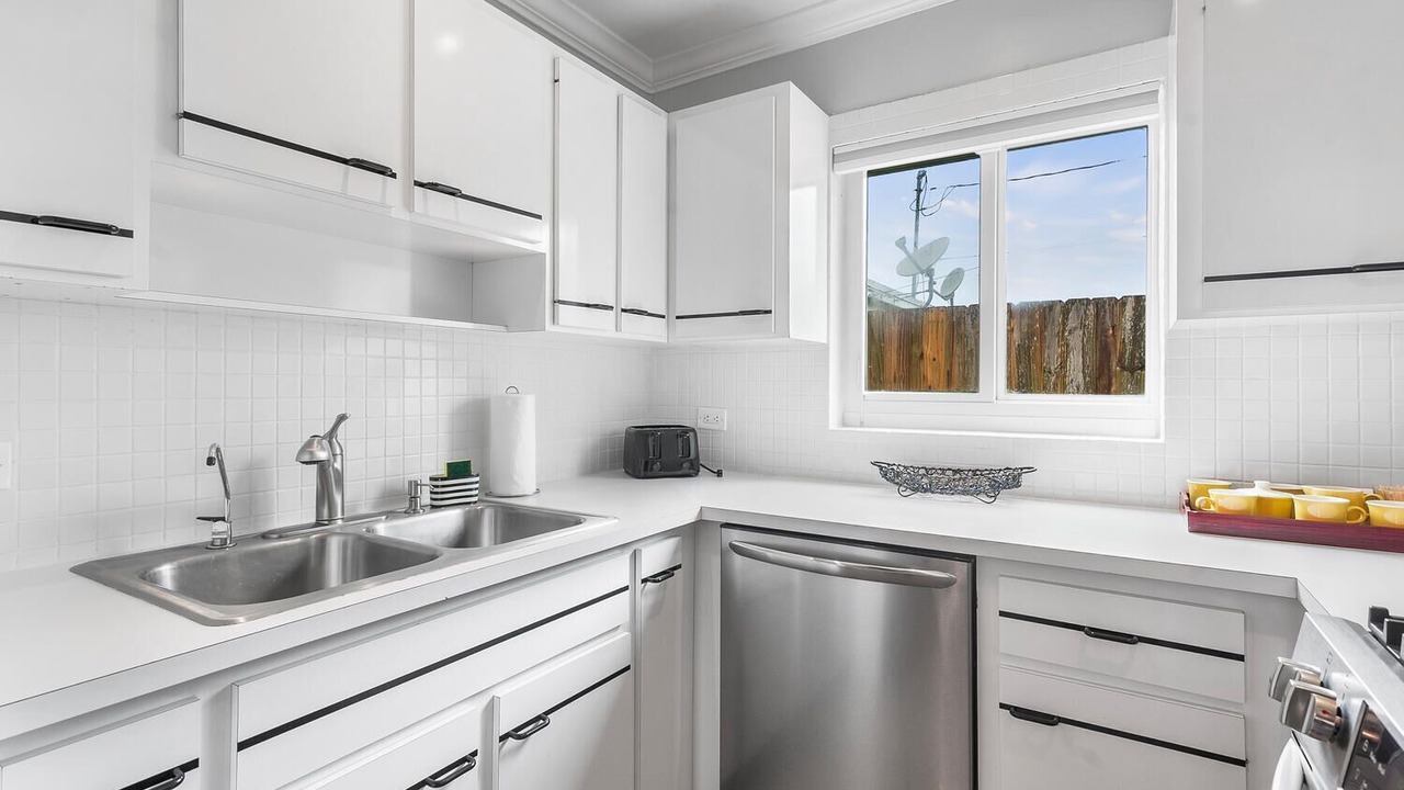Photo of Kitchen in North Andrews Gardens