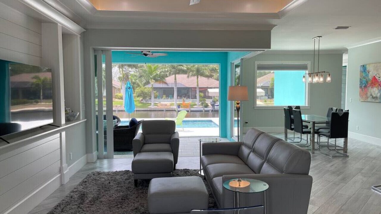 Photo of Livingroom in South Gulf Cove