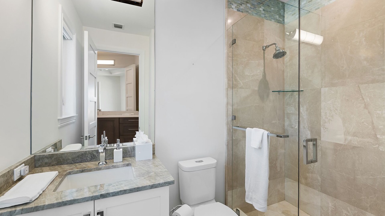 Photo of Bathroom in Coral Ridge