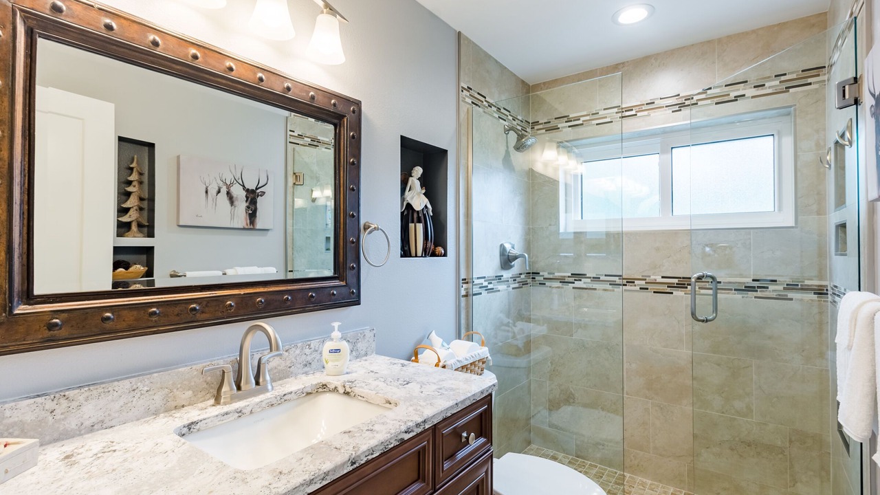 Photo of Bathroom in Rustic Oaks
