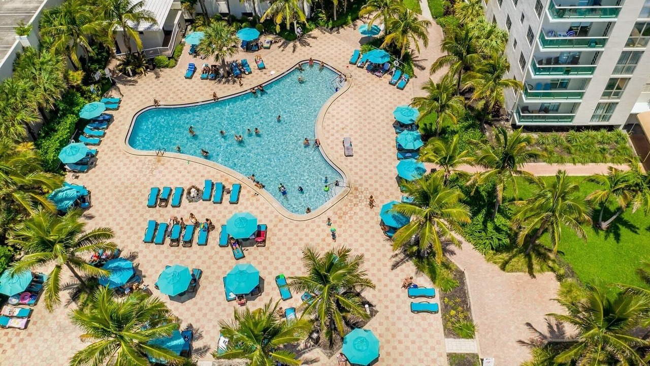 Photo of Outdoor in Hollywood South Central Beach