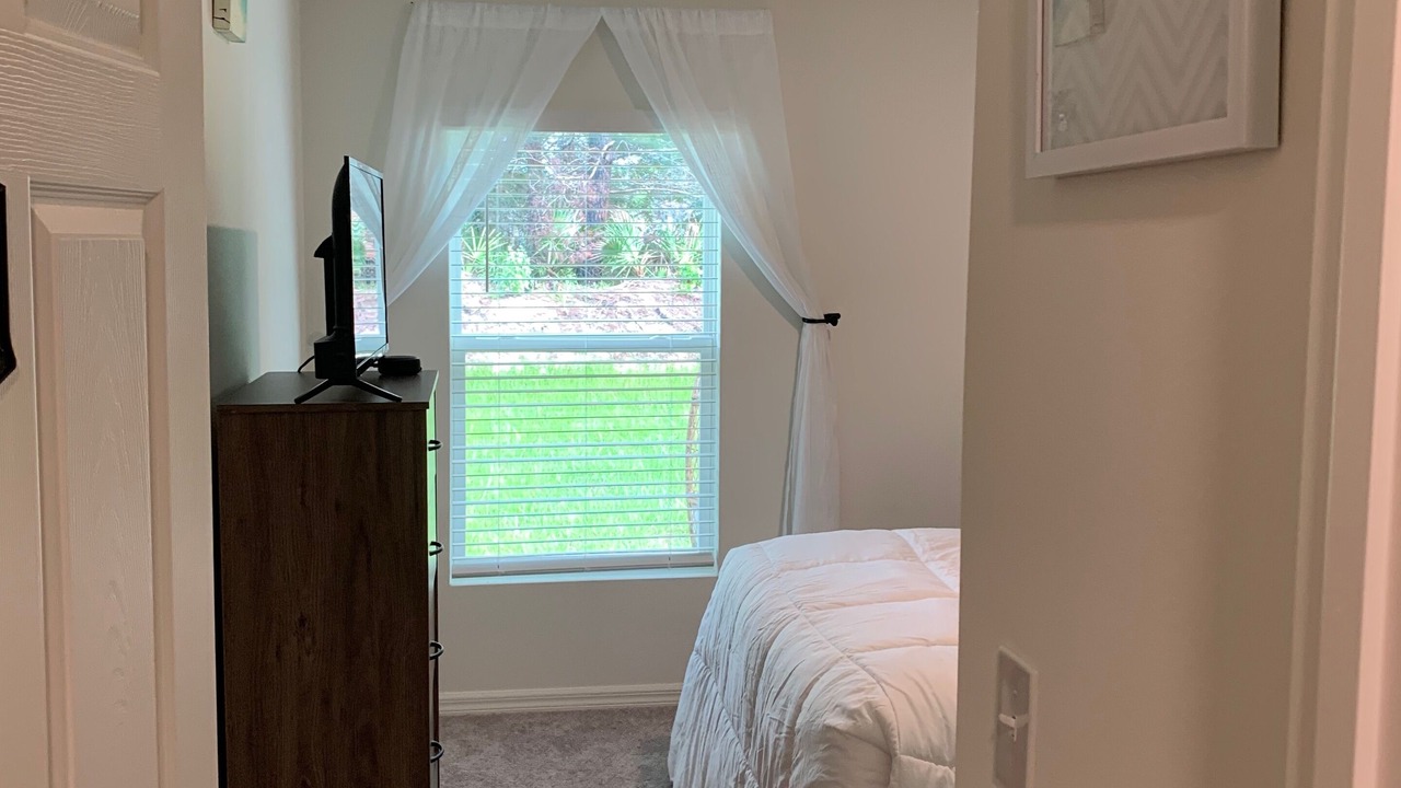 Photo of Bedroom in Fedhaven