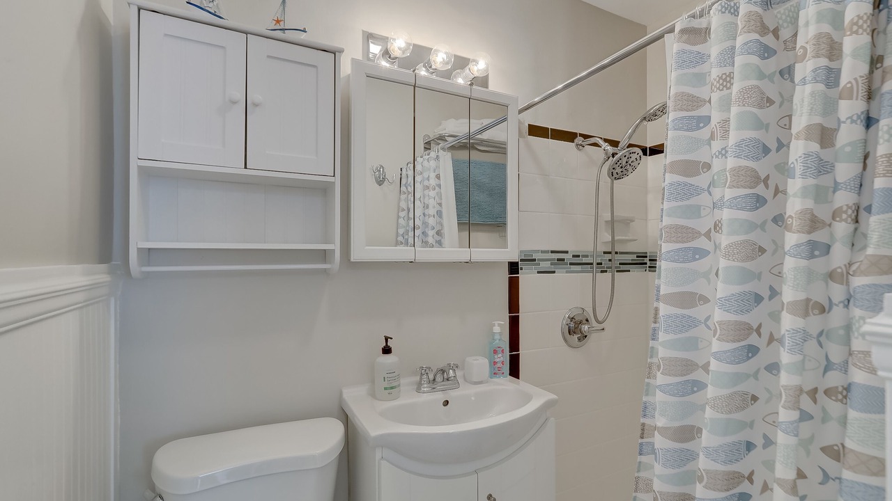 Photo of Bathroom in Oakland Park