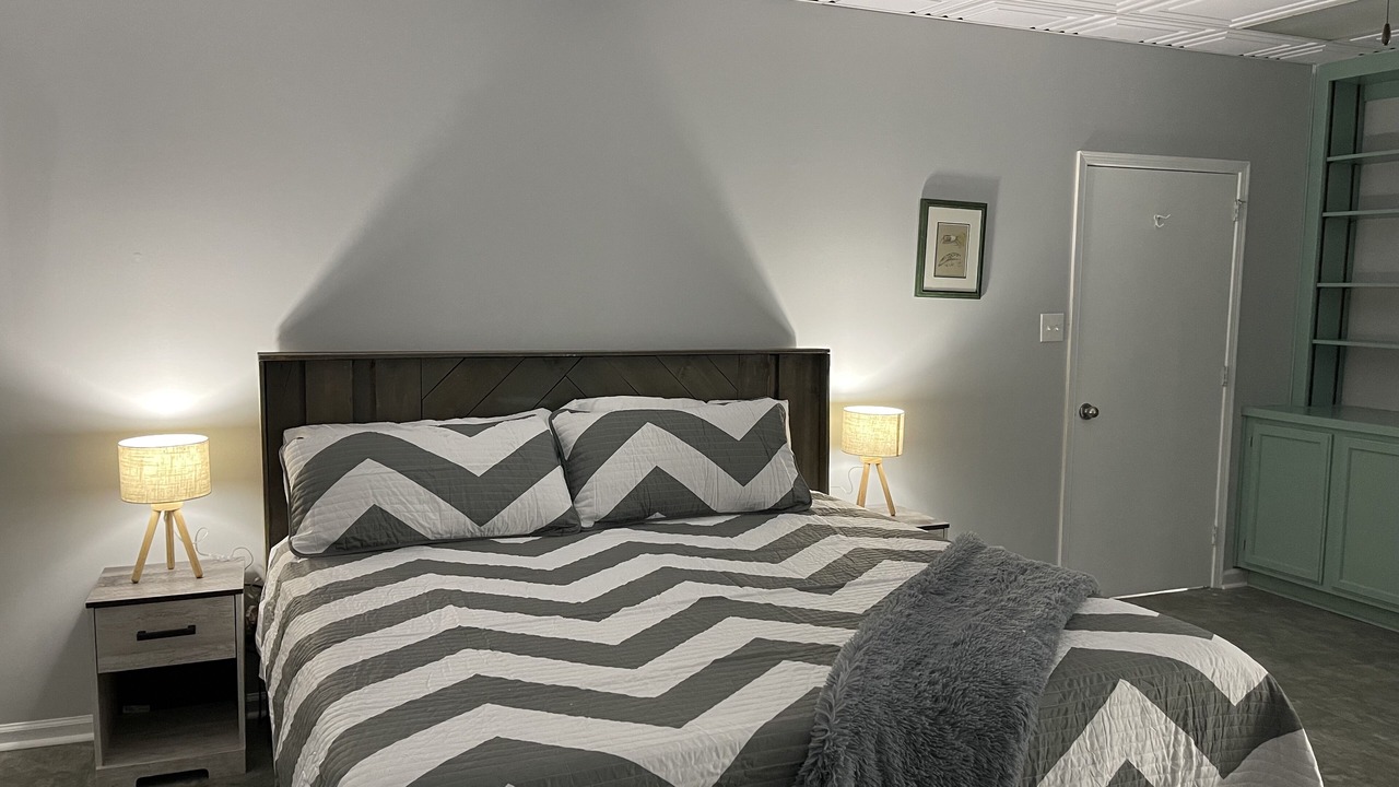 Photo of Bedroom in Tallassee