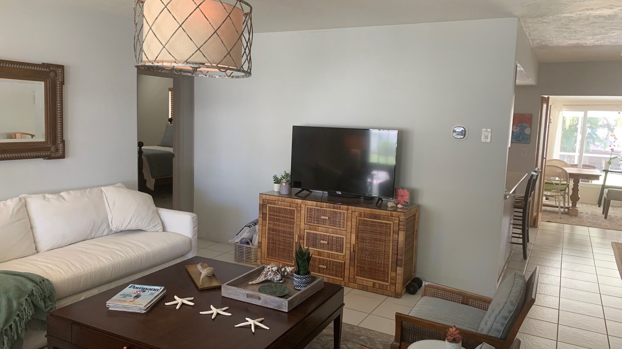 Photo of Livingroom in Garden Isles