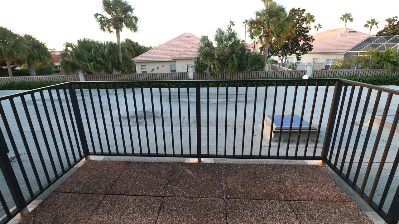 Photo of Patio Balcony in Butler Beach