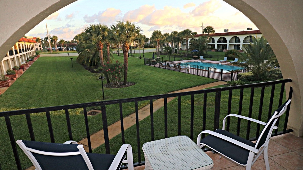 Photo of Patio Balcony in Butler Beach