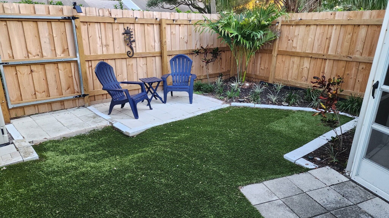 Photo of Outdoor in Bay Towne East