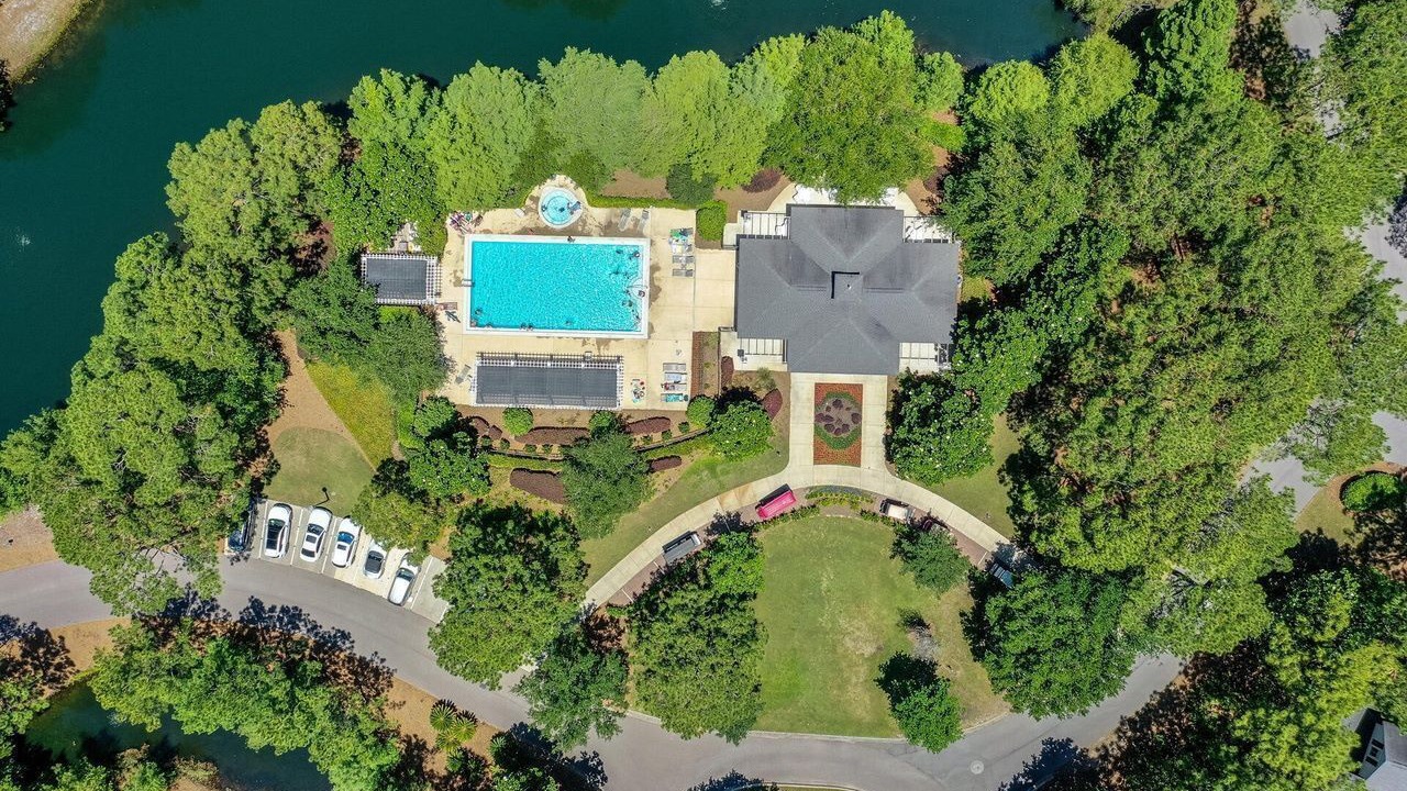 Photo of Outdoor in Laurel Grove