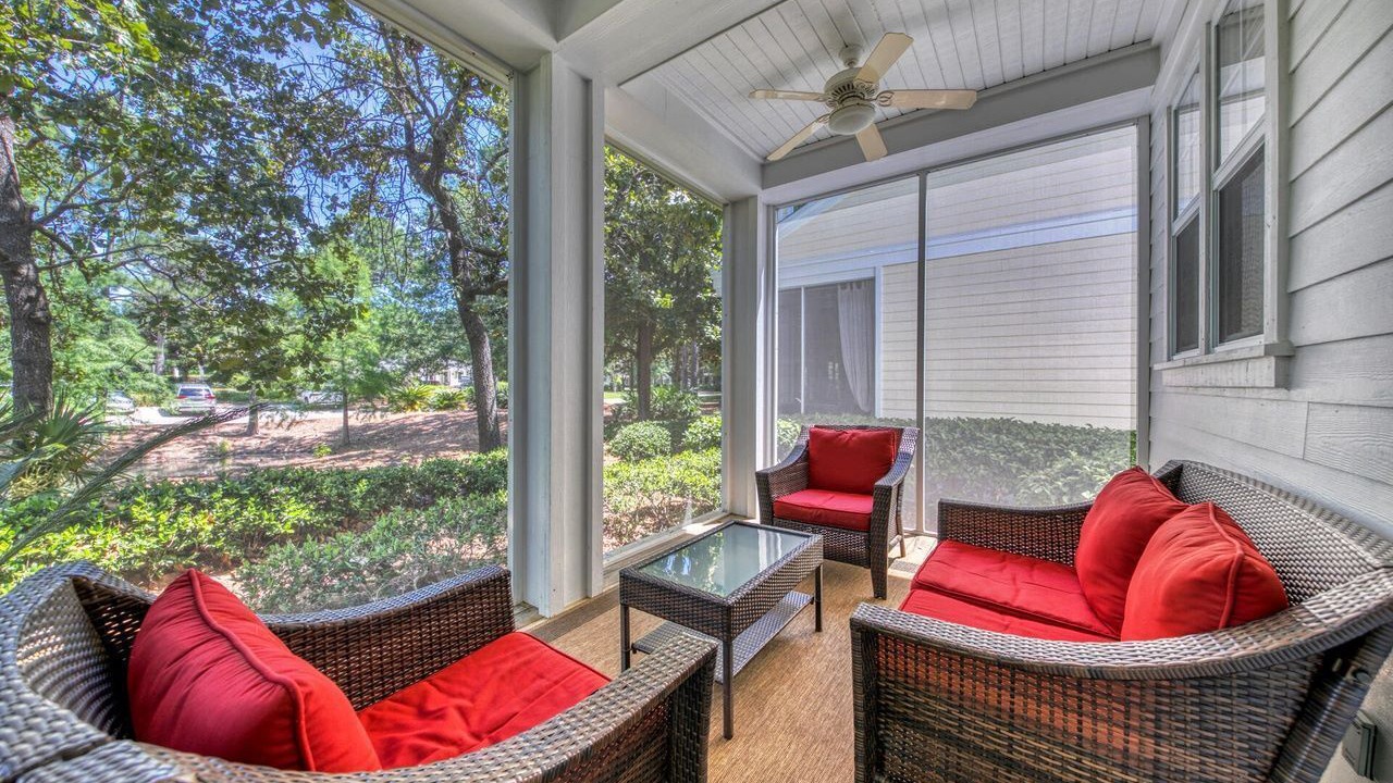 Photo of Patio Balcony in Laurel Grove