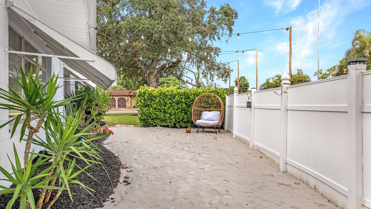 Photo of Patio Balcony in Villas