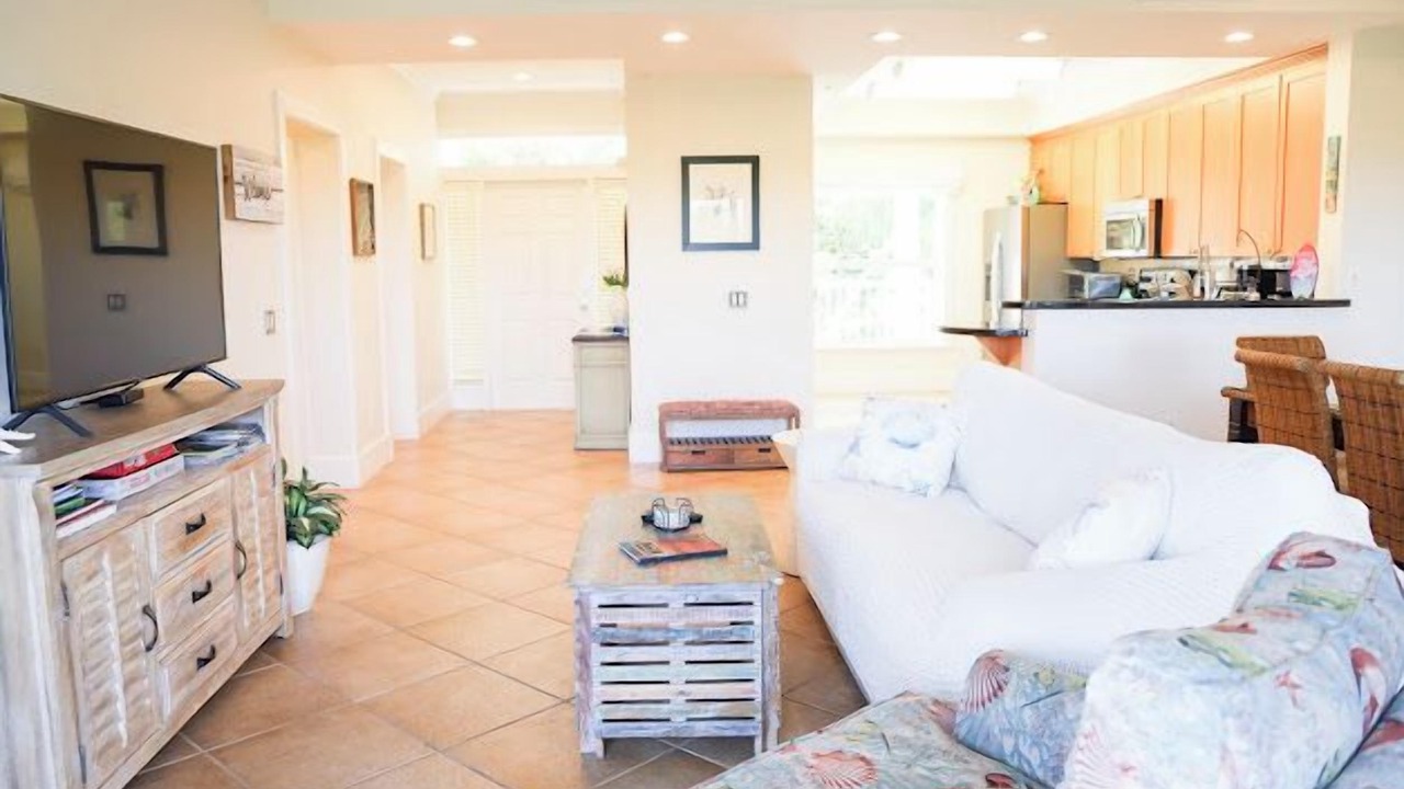 Photo of Livingroom in Key West