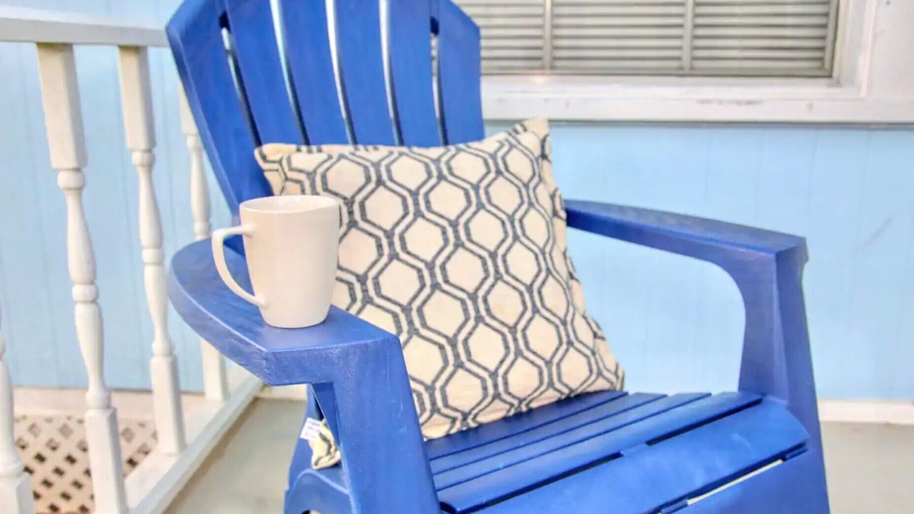 Photo of Outdoor in Goldenrod
