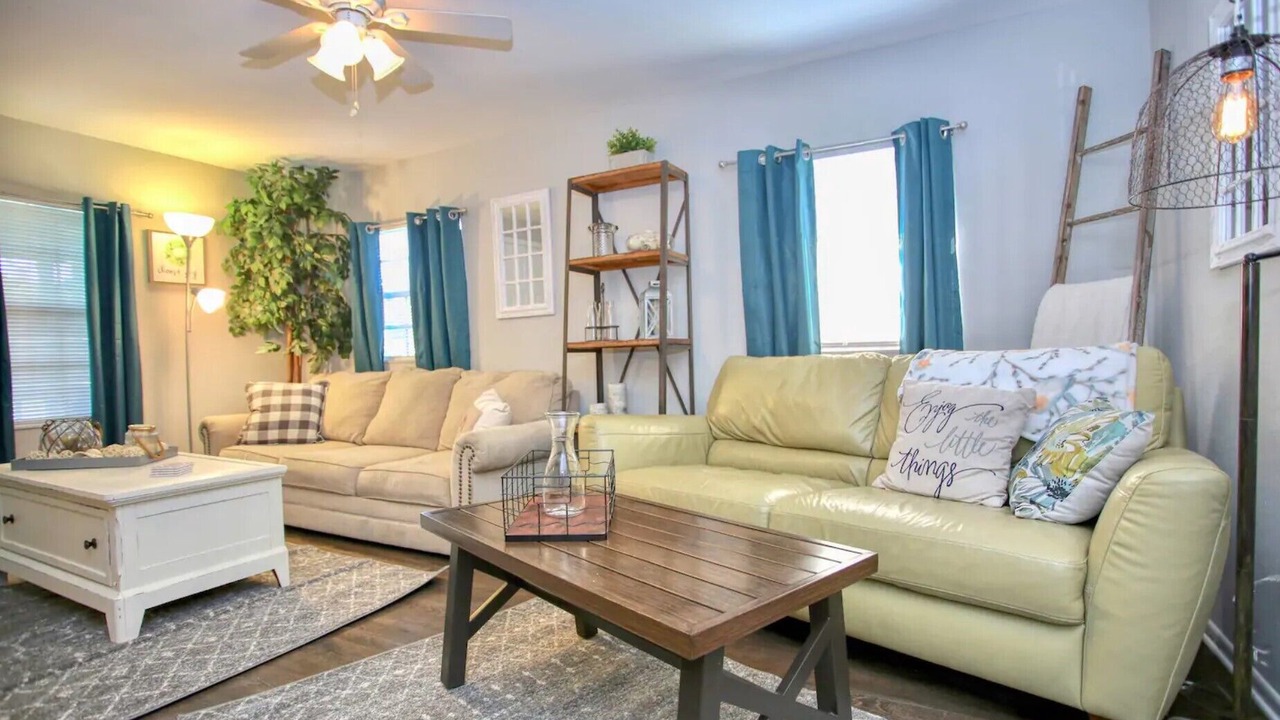 Photo of Bedroom in Goldenrod