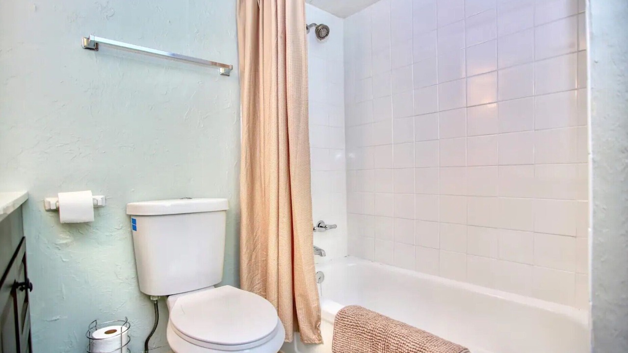Photo of Bathroom in Goldenrod