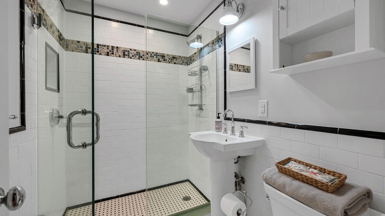 Photo of Bathroom in Old Naples