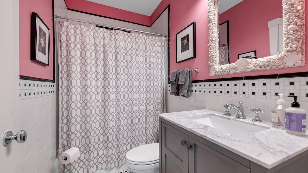 Photo of Bathroom in Old Naples