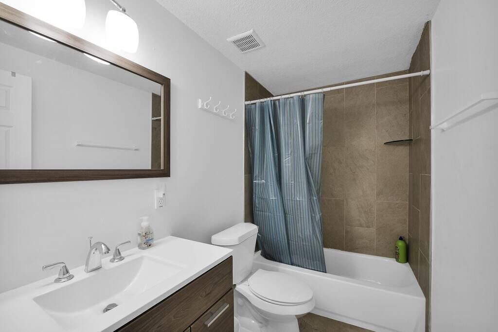 Photo of Bathroom in Westside