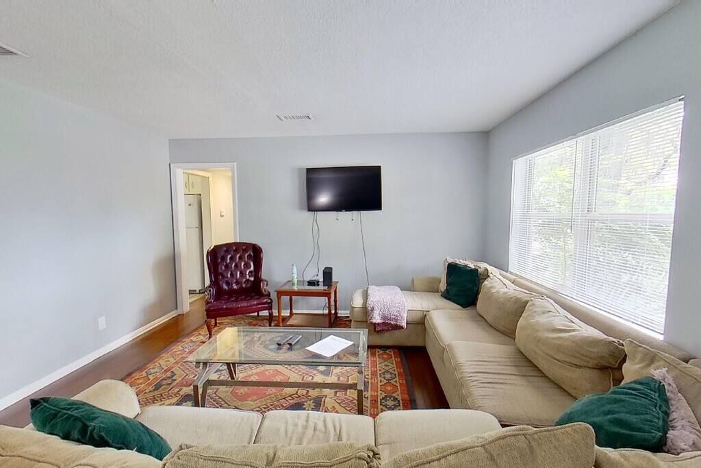 Photo of Livingroom in Hyde Park