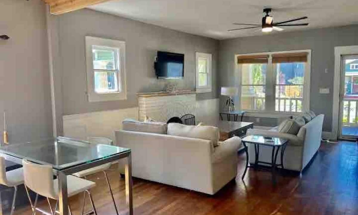 Photo of Livingroom in Tampa Heights