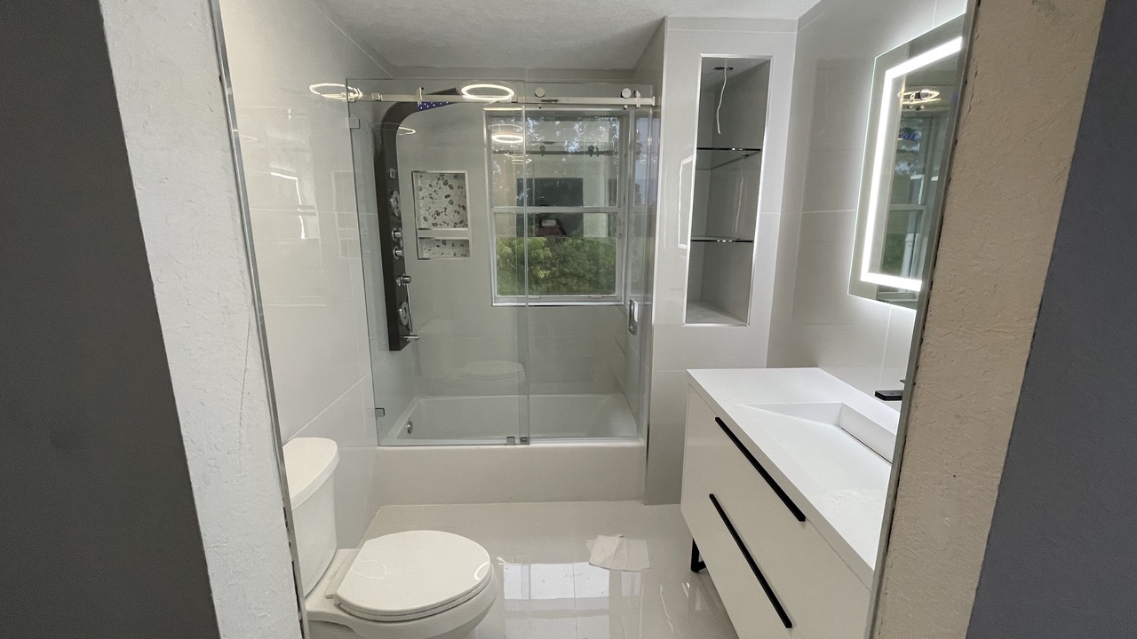 Photo of Bathroom in Greenacres