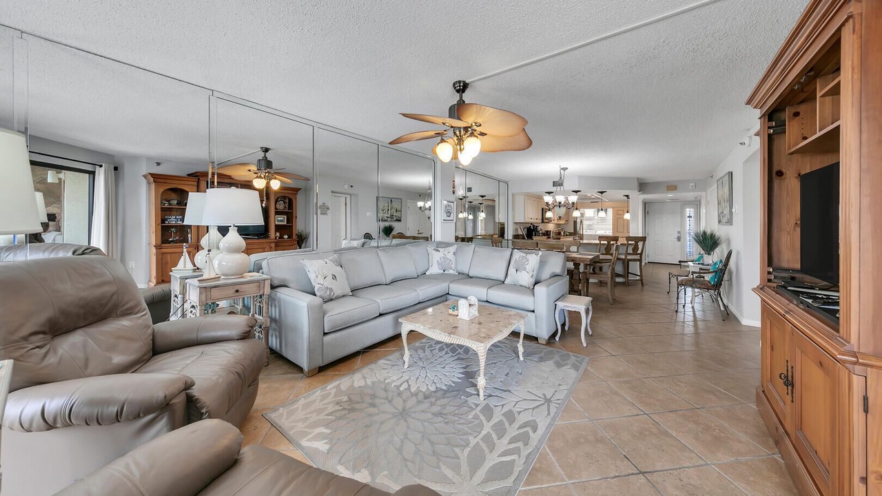 Photo of Livingroom in North West Florida