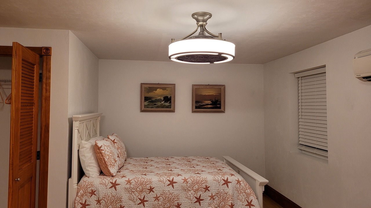 Photo of Bedroom in Steinhatchee