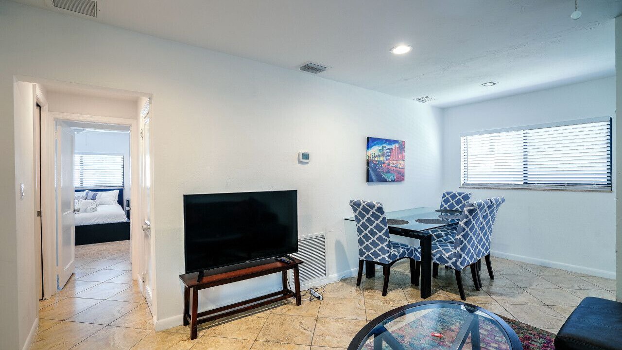 Photo of Bedroom in Hendricks and Venice Isles