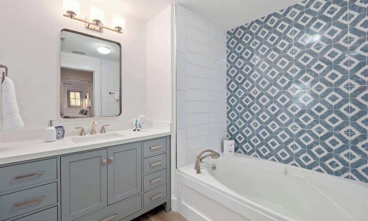 Photo of Bathroom in Daufuskie Island