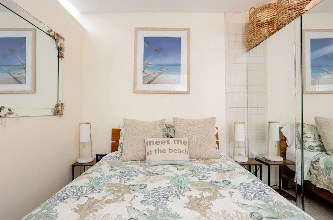 Photo of Bedroom in Pass-a-Grille Historic District