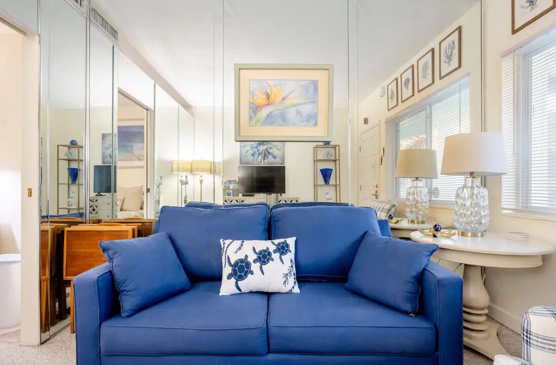 Photo of Livingroom in Pass-a-Grille Historic District