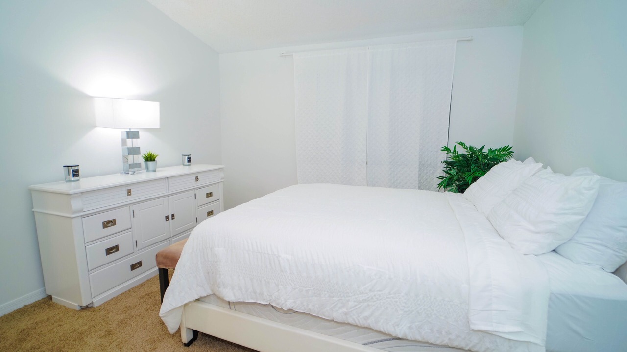 Photo of Bedroom in Pembroke Pines